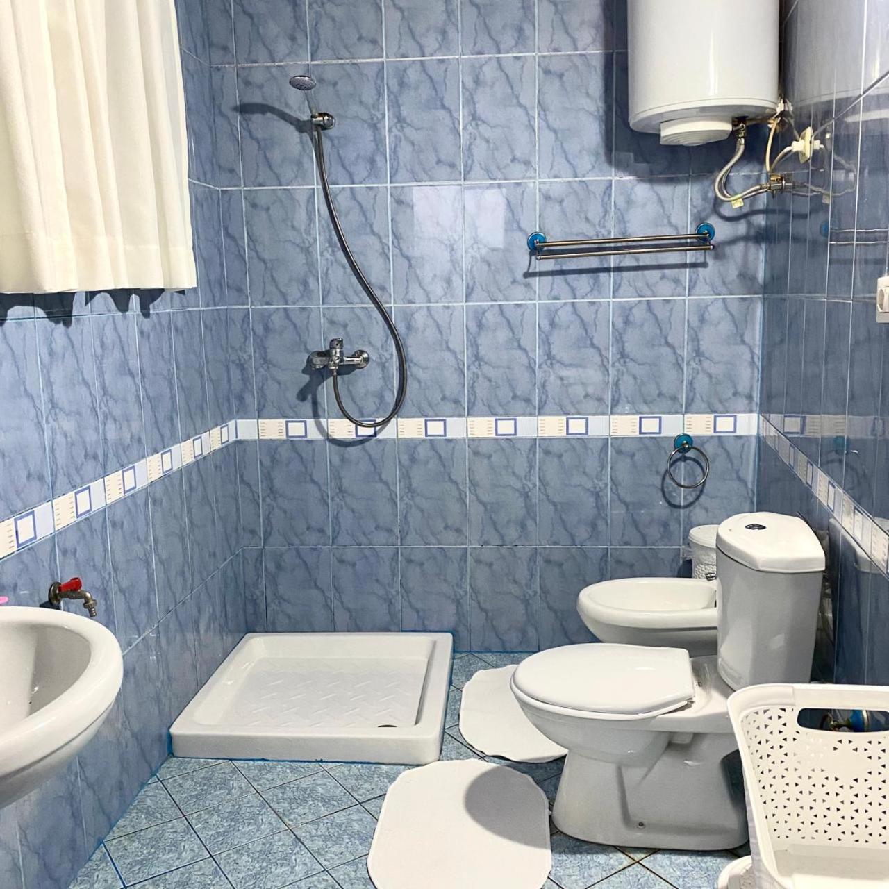 Ziu Guest House Berat Bagian luar foto